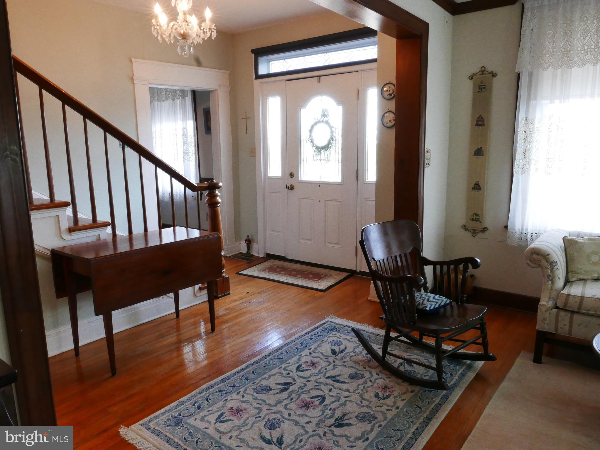 2978 Back Landing Road Preston, MD 21655 - Photo 4 of 30 Front Entrance Foyer w/ Front Staircase