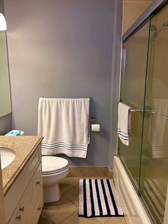 27 Anderson Street, Unit 1 Boston, MA 02114 - Photo 7 of 8