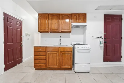 $199,000 | 7111 Palisade Avenue, Unit 1B, North Bergen, NJ 07047