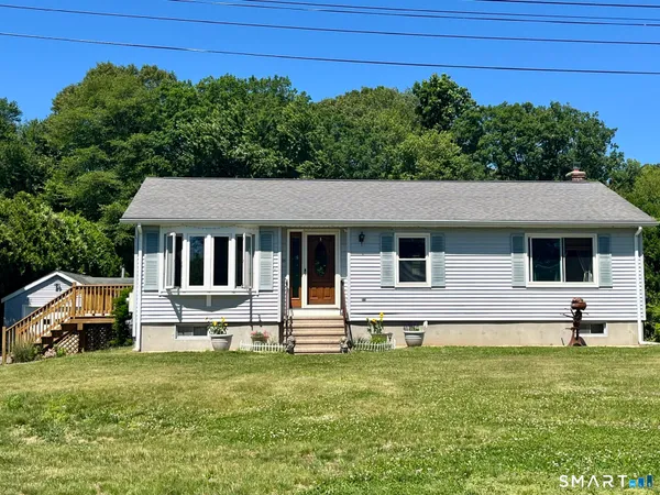 $328,000 | 15 Pitcher Street, Norwich, CT 06360