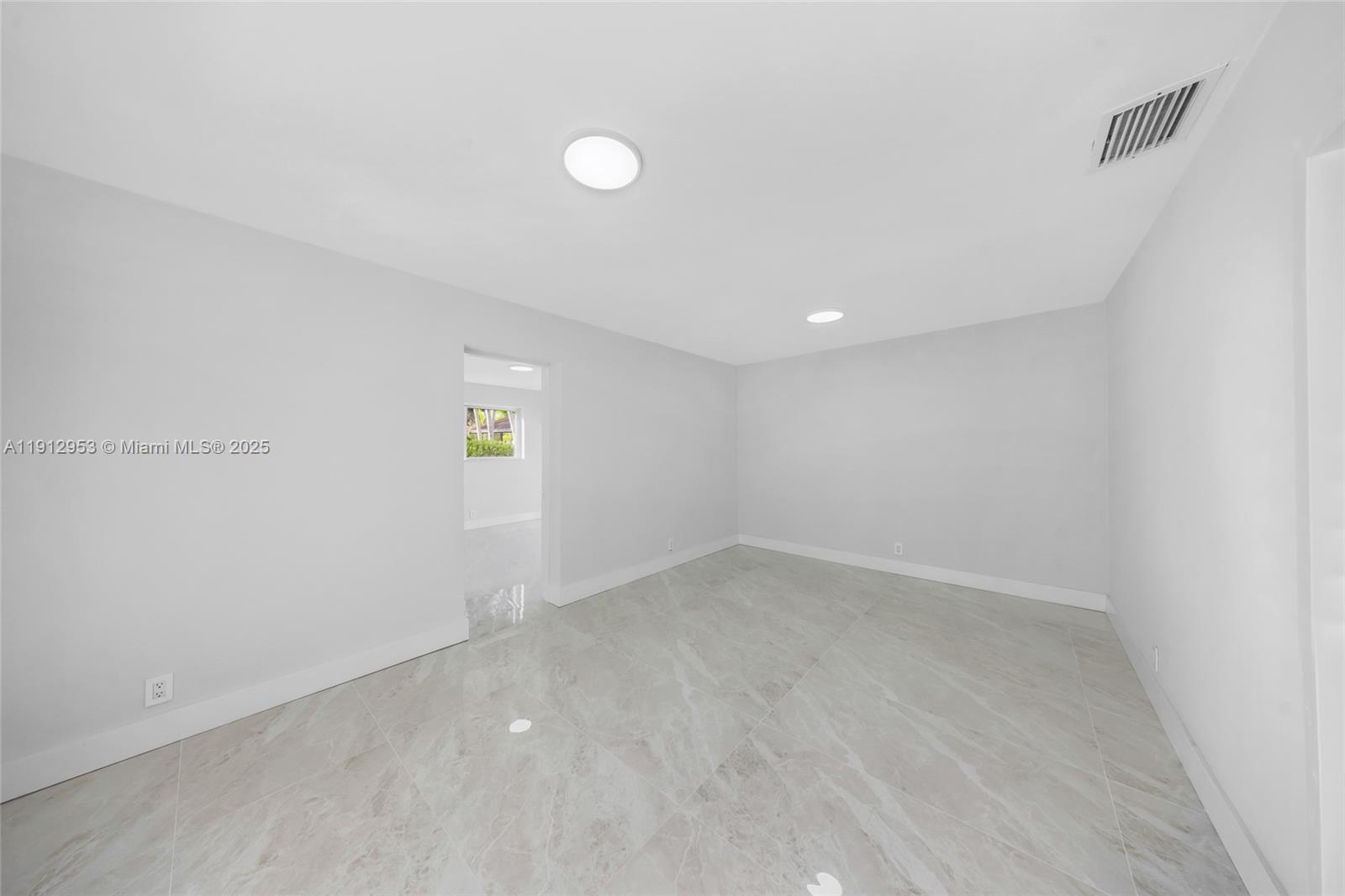 4500 Monroe Street Hollywood, FL 33021 - Photo 22 of 67