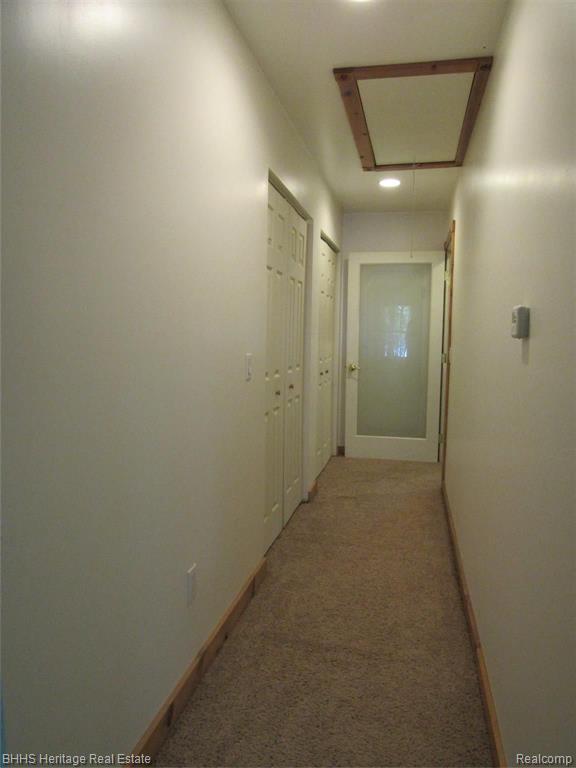 561 Ogemaw Road West Branch, MI 48661 - Photo 9 of 38