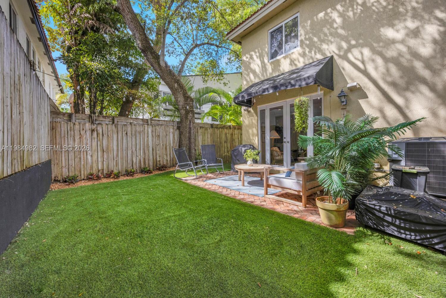 3273 Matilda Street Miami, FL 33133 - Photo 18 of 22