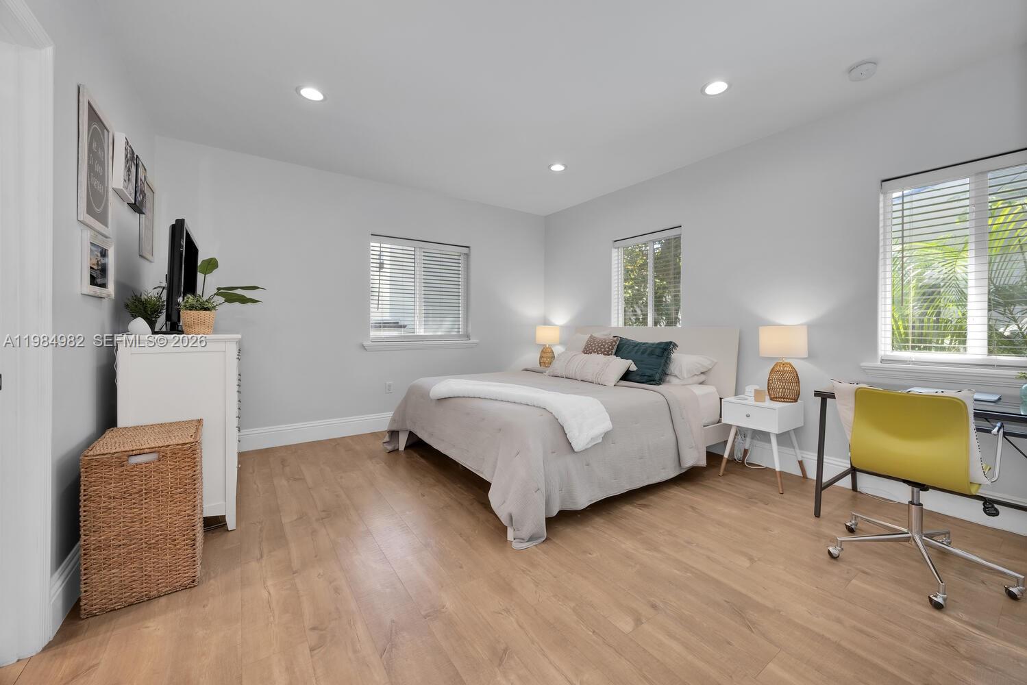 3273 Matilda Street Miami, FL 33133 - Photo 10 of 22