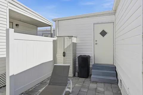 $425,000 | 21 Hibiscus Drive, Unit I, Briny Breezes, FL 33435