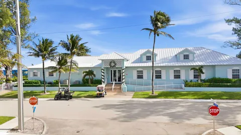 $425,000 | 21 Hibiscus Drive, Unit I, Briny Breezes, FL 33435