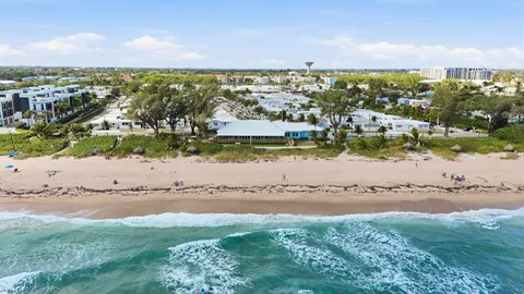 $425,000 | 21 Hibiscus Drive, Unit I, Briny Breezes, FL 33435