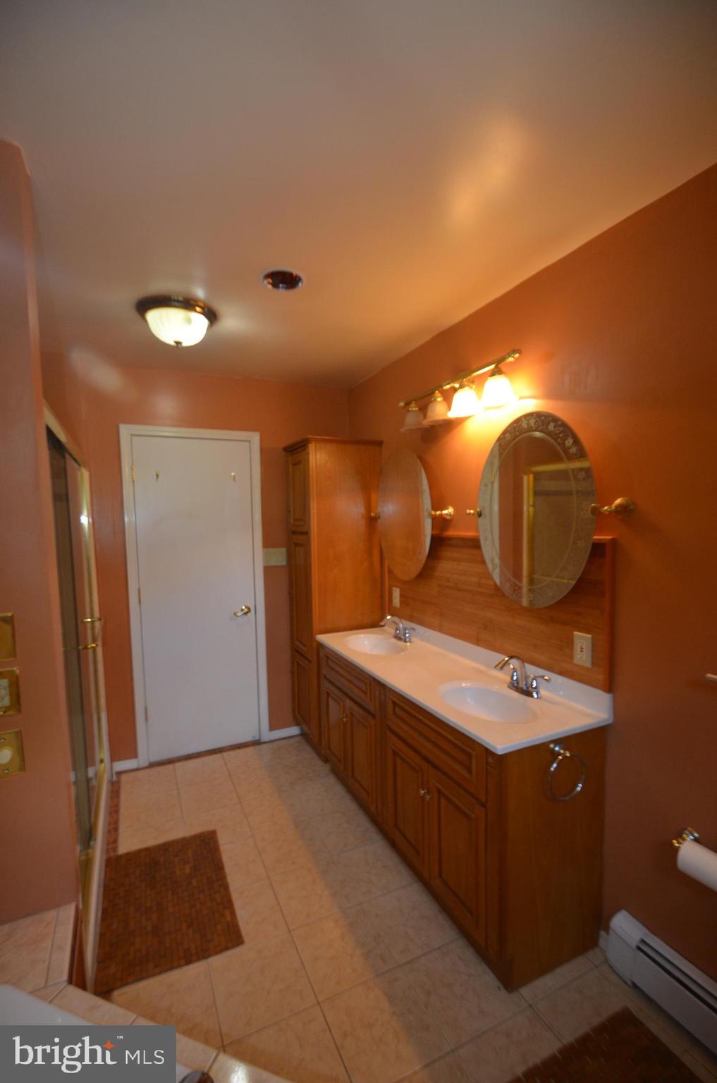 1118 Kepler Road Pottstown, PA 19464 - Photo 36 of 47 Master Bath