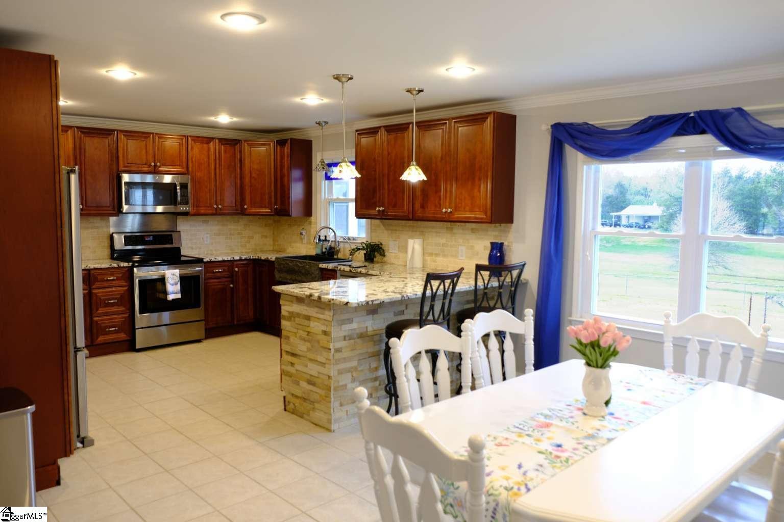 404 Airy Springs Road Easley, SC 29642 - Photo 18 of 36