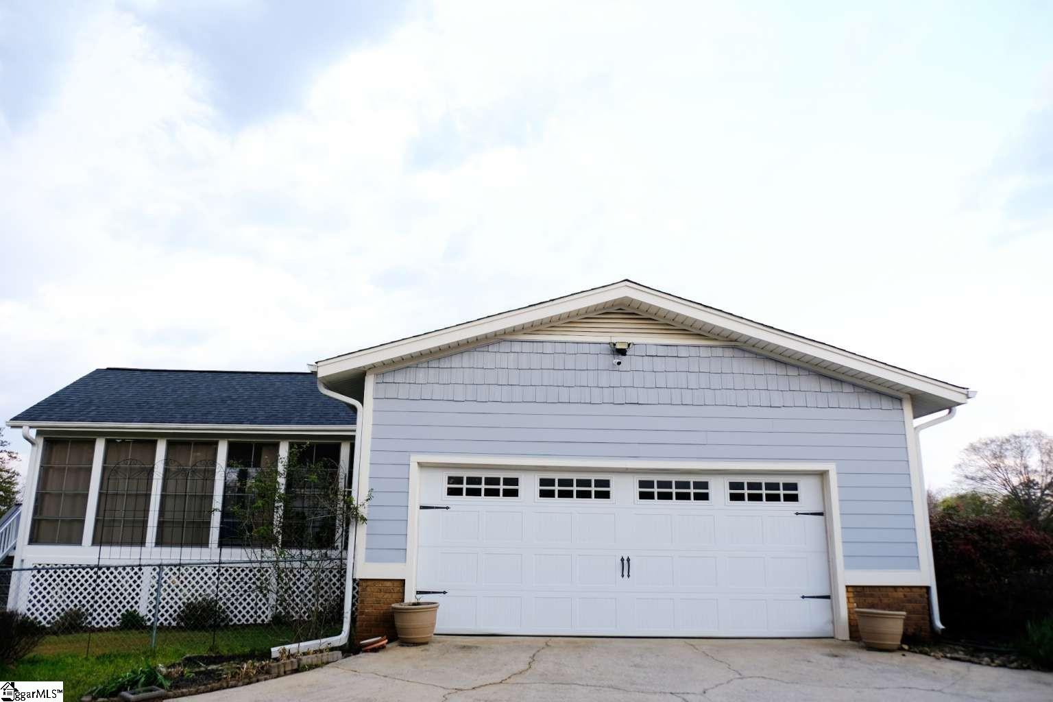 404 Airy Springs Road Easley, SC 29642 - Photo 6 of 36