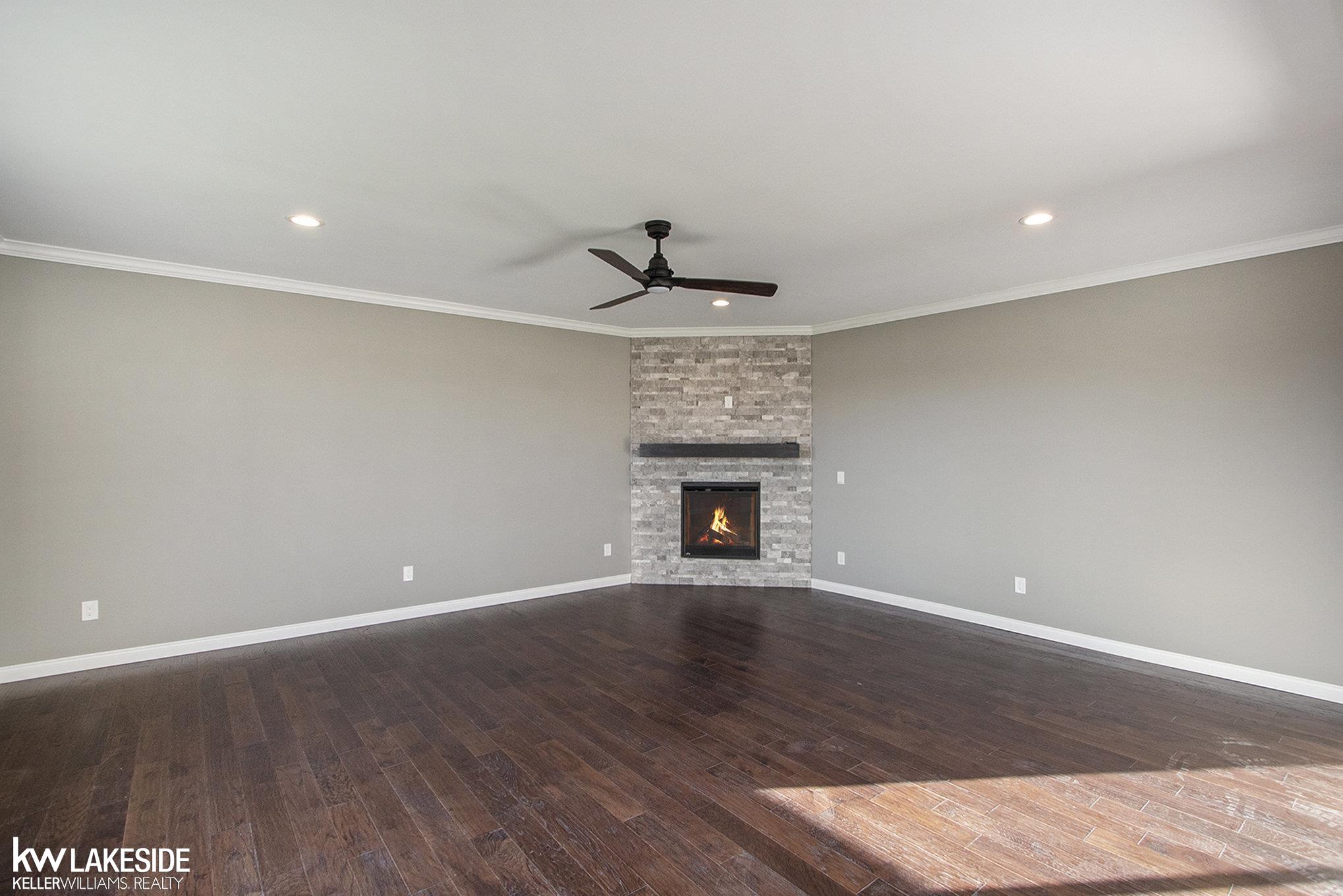 60988 Jewell Road Washington, MI 48094 - Photo 13 of 41 50126891-12.JPG