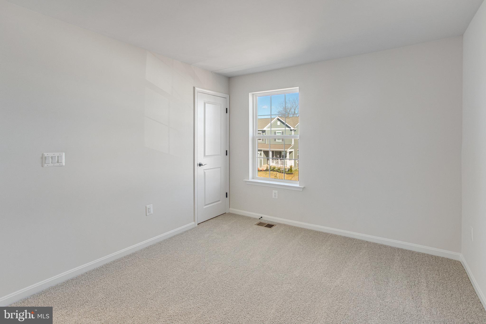 604 Clover Lane Orange, VA 22960 - Photo 3 of 35