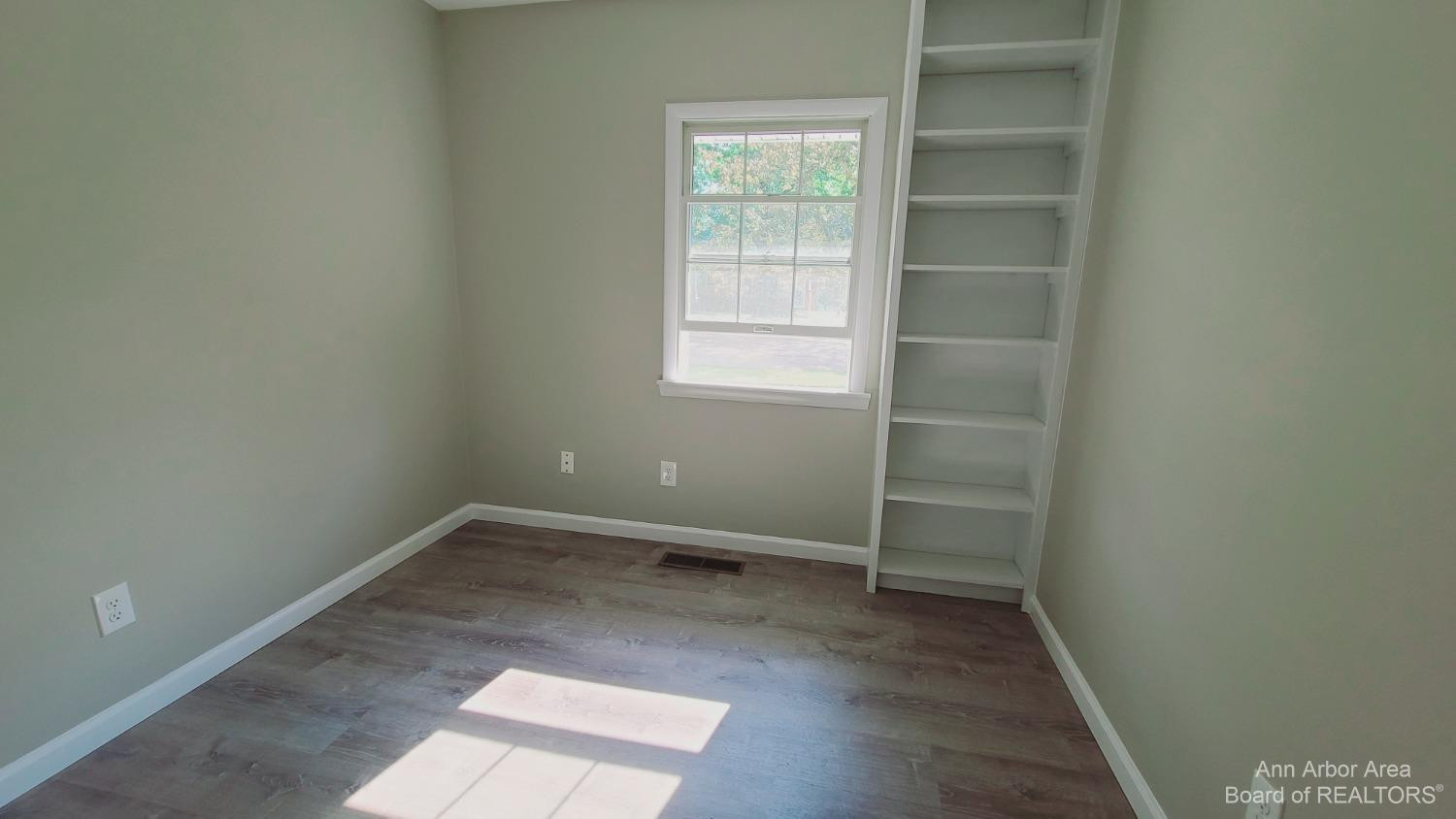 879 Lambkins Road Saline, MI 48176 - Photo 14 of 33 Photo 14