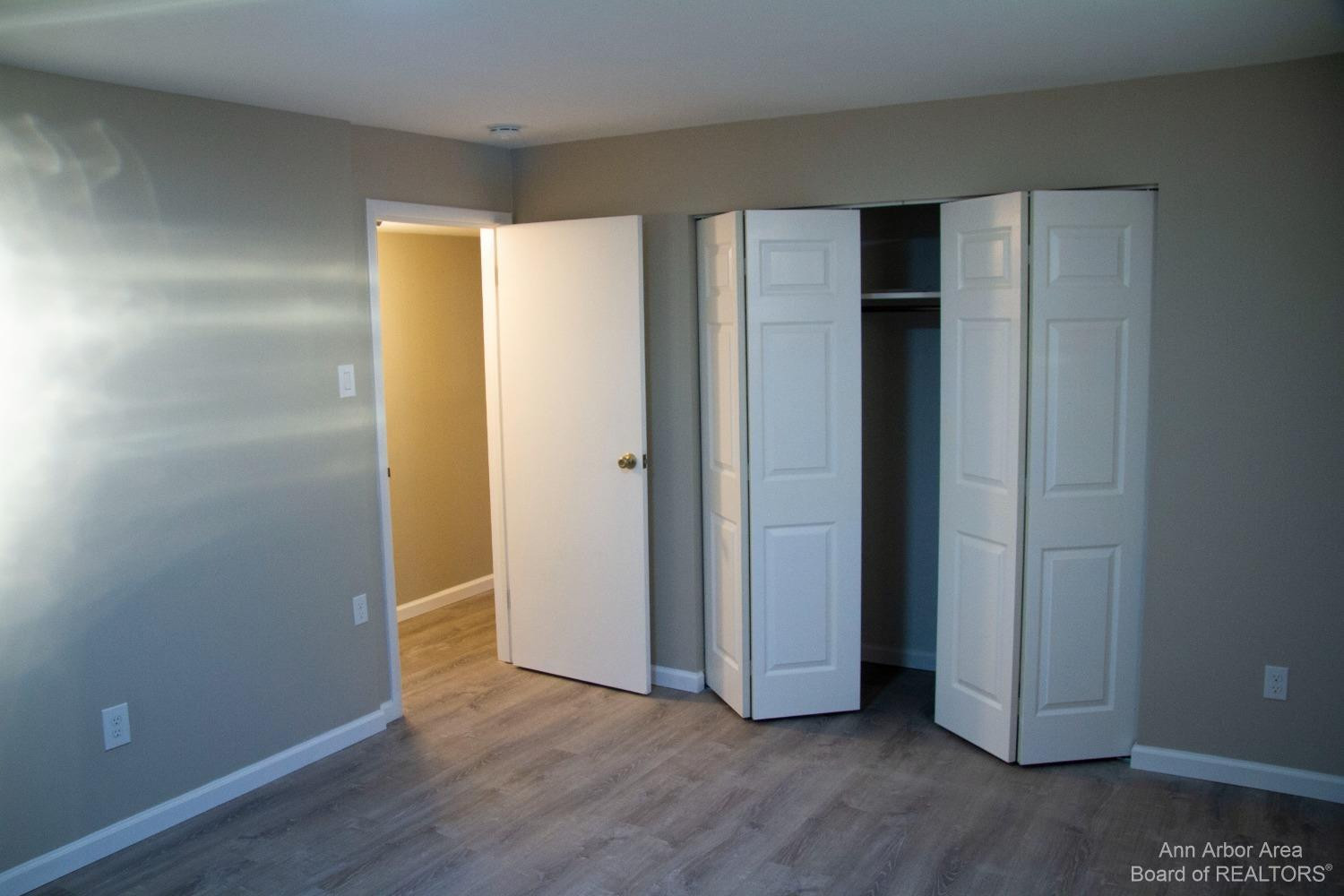 879 Lambkins Road Saline, MI 48176 - Photo 27 of 33 Photo 27
