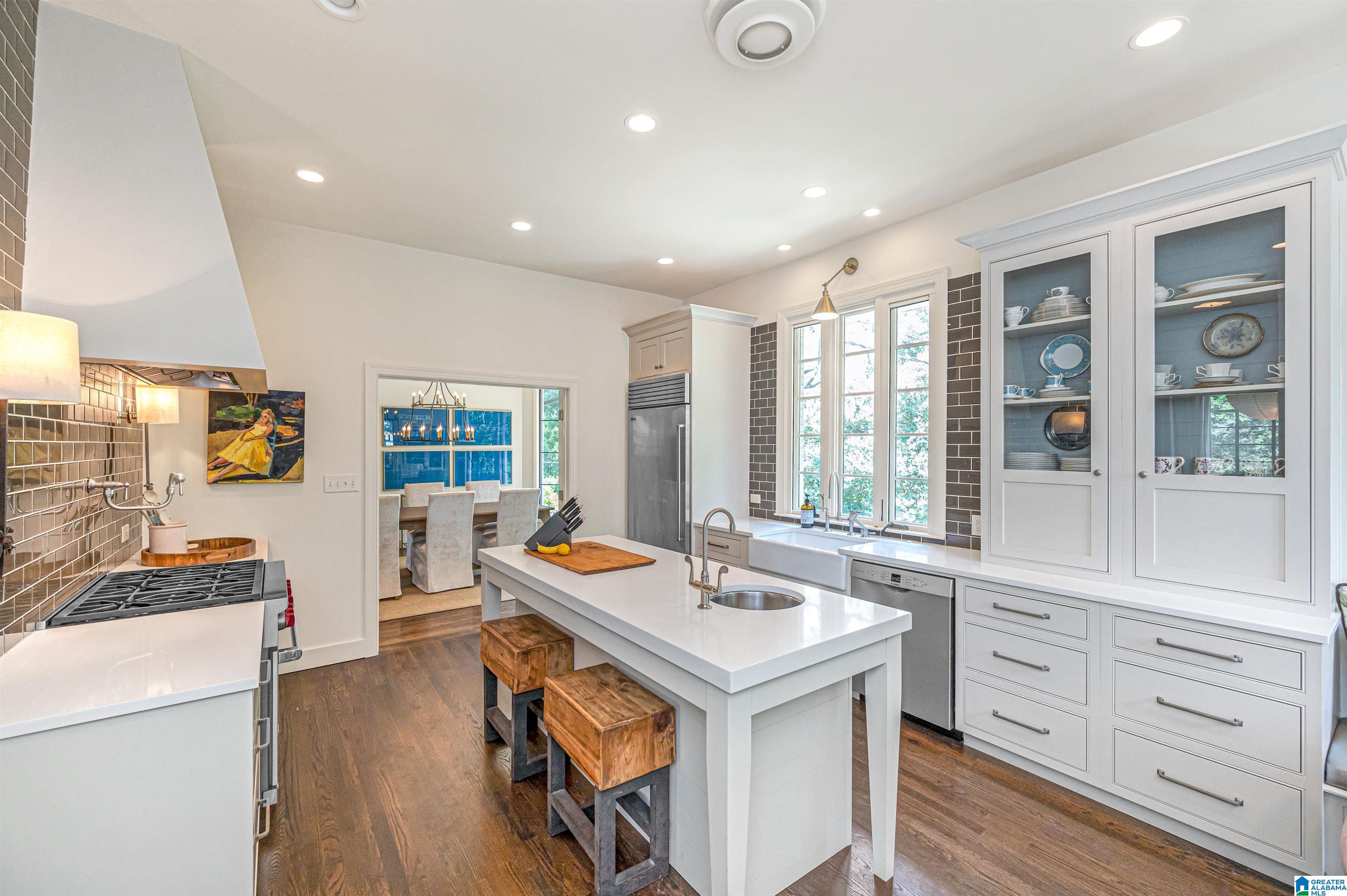 1733 Wellington Road Birmingham, AL 35209 - Photo 13 of 55