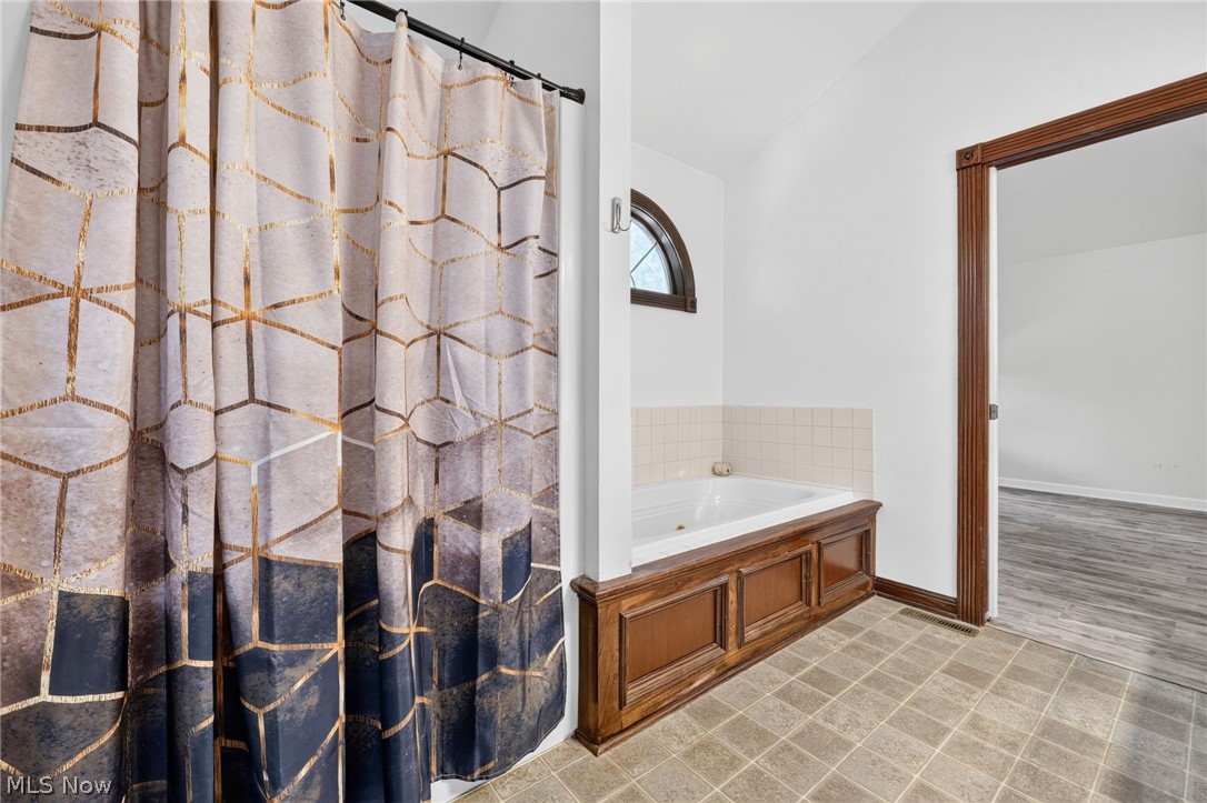3948 Johnson Road Norton, OH 44203 - Photo 25 of 50 Gallery Image 25