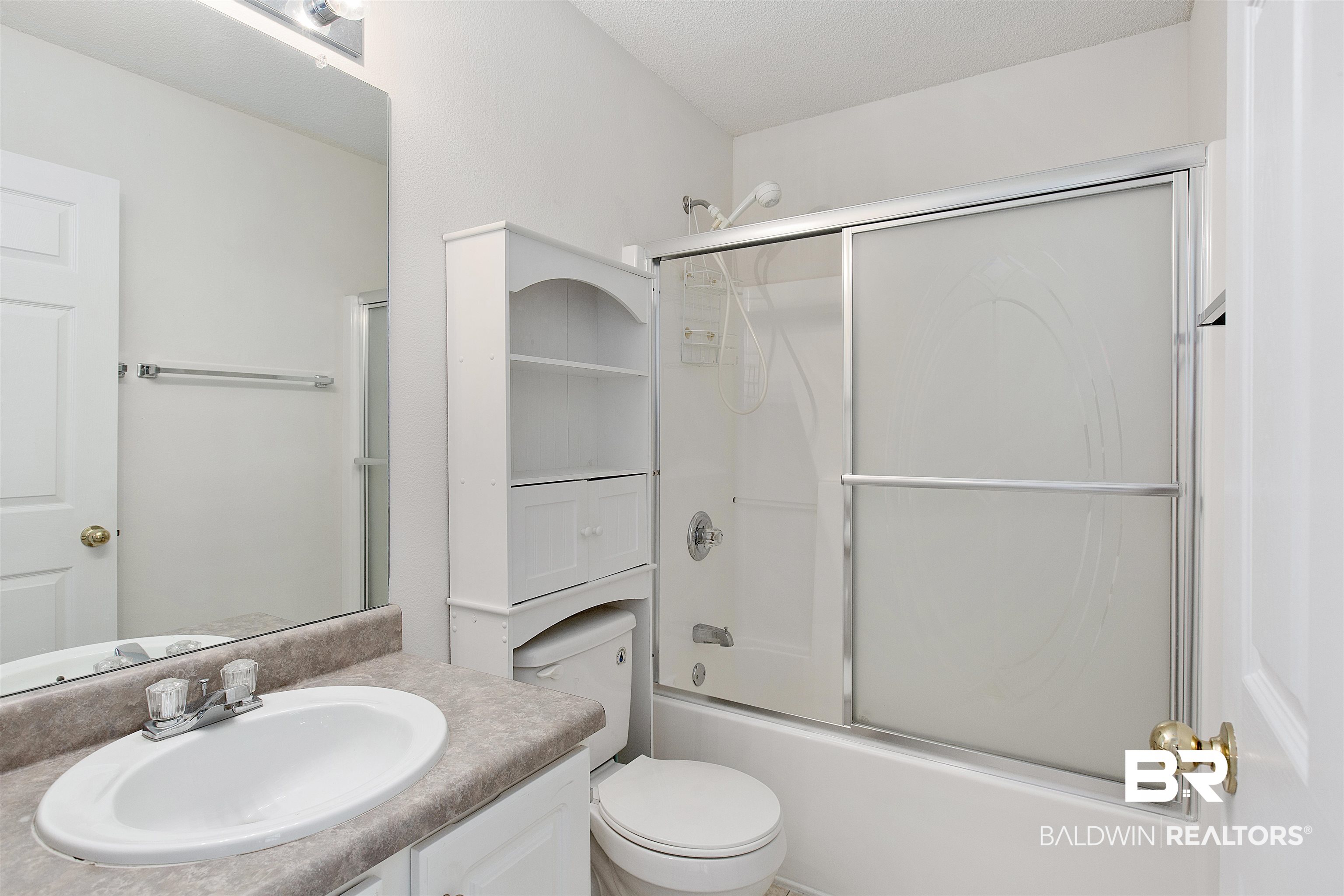 133 Kemper Lane Fairhope, AL 36532 - Photo 19 of 27 Bath 2