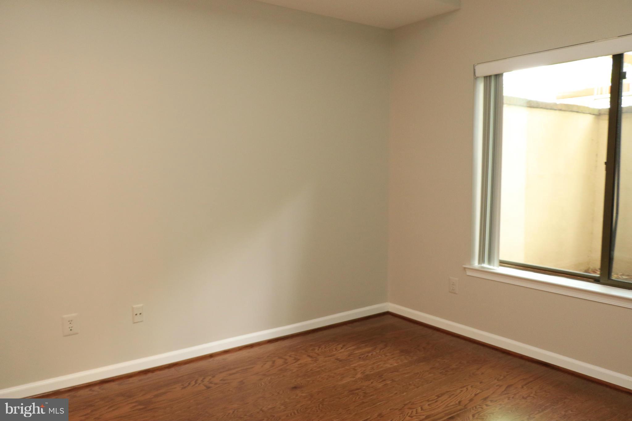 11202 Harbor Court, Unit 11202 Reston, VA 20191 - Photo 8 of 22 Bedroom