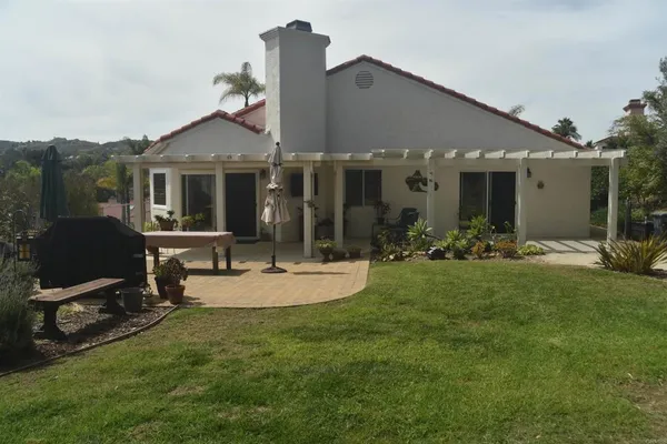 $949,995 | 5436 Fairgreen Way, Bonsall, CA 92003