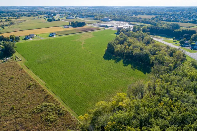 $785,000 | 65-66 Portland, Waterloo, WI 53594