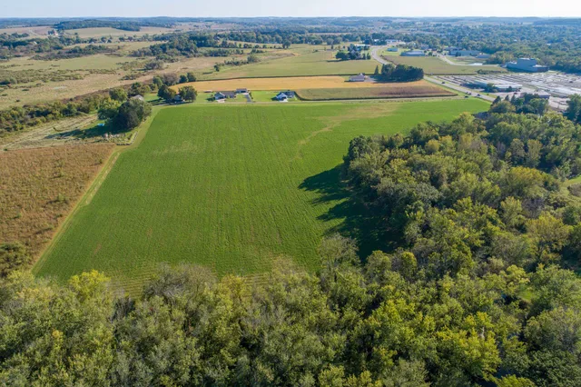 $785,000 | 65-66 Portland, Waterloo, WI 53594