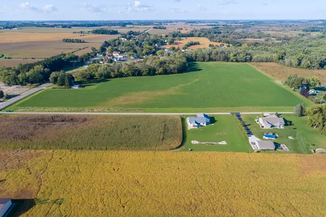 $785,000 | 65-66 Portland, Waterloo, WI 53594