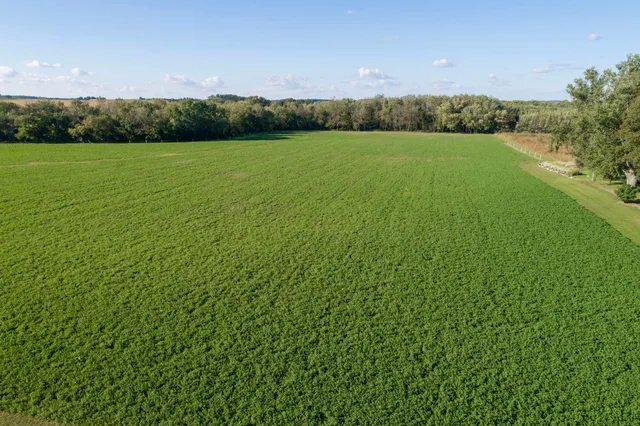 $785,000 | 65-66 Portland, Waterloo, WI 53594