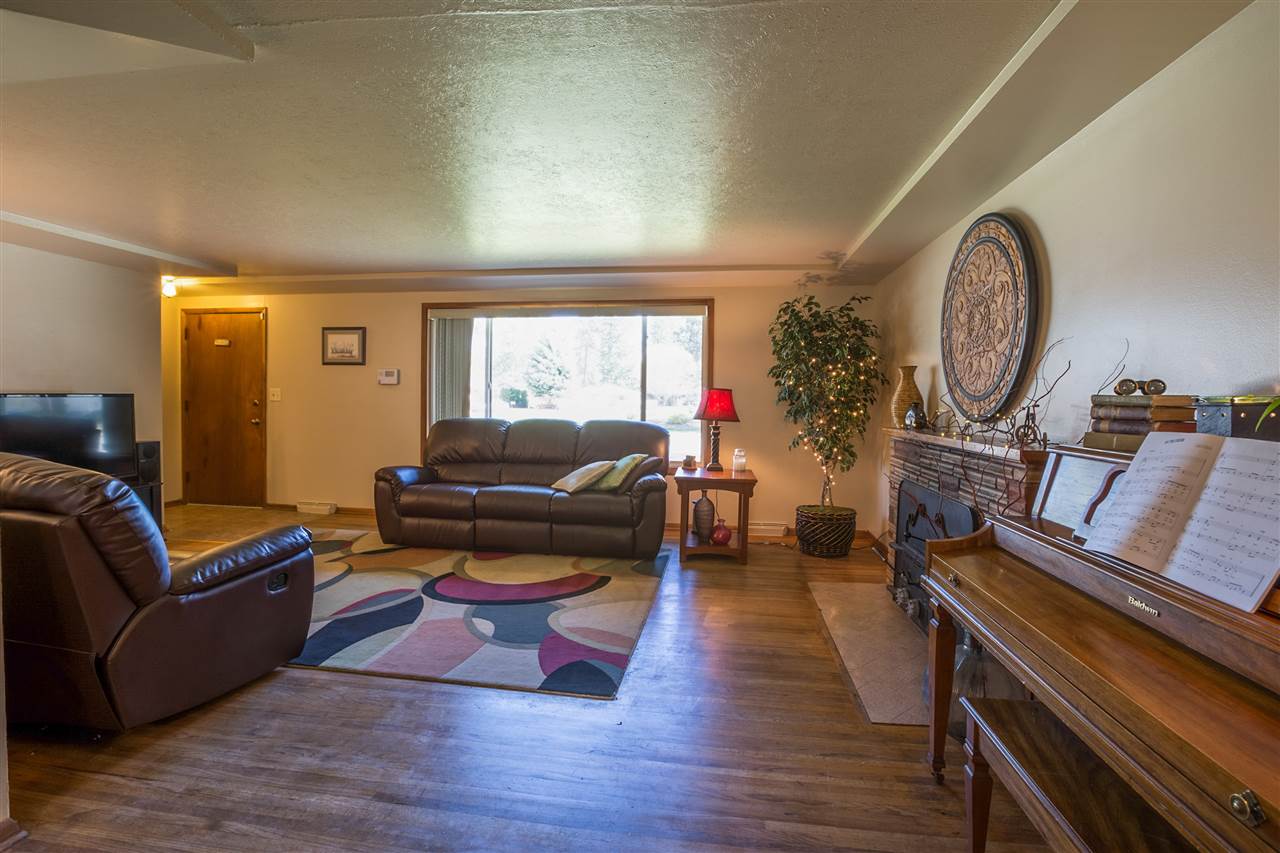 1822 South McDonald Road Spokane Valley, WA 99216 - Photo 3 of 20