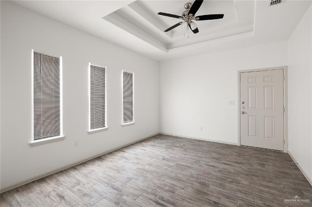 1006 East Starr Road, Unit A Weslaco, TX 78596 - Photo 5 of 10 Gallery Image 5