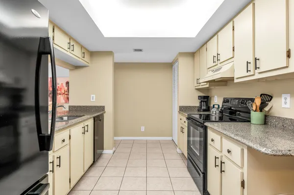 $2,500 | 2255 Lindell Boulevard, Unit 4207, Delray Beach, FL 33444
