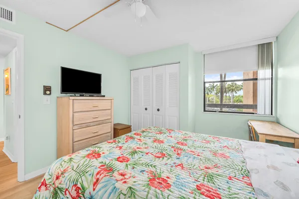 $2,500 | 2255 Lindell Boulevard, Unit 4207, Delray Beach, FL 33444