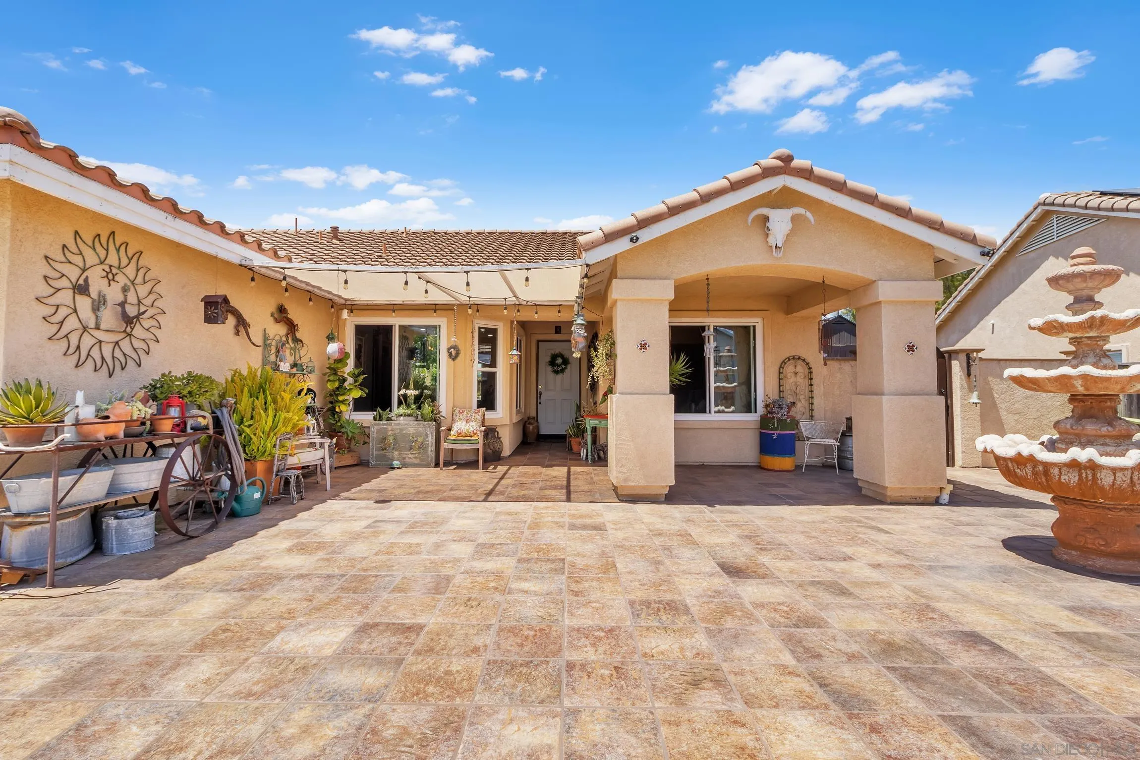 3880 Arista Way Oceanside, CA 92058 - Photo 3 of 26