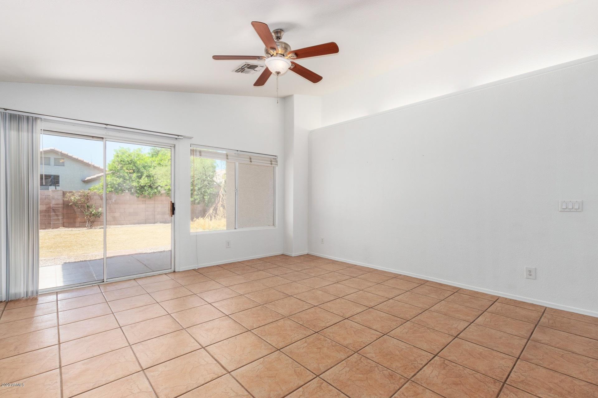 127 West Del Rio Street Gilbert, AZ 85233 - Photo 10 of 28 0004-Del Rio 4