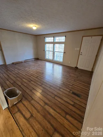$190,000 | 6 Woodland Street, Spruce Pine, NC 28777