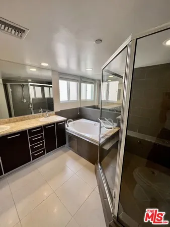$4,200 | 1353 North Fuller Avenue, Unit 3, Los Angeles, CA 90046