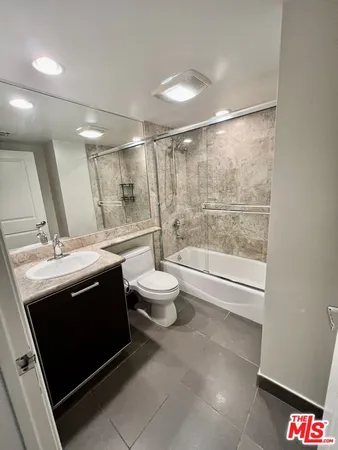 $4,200 | 1353 North Fuller Avenue, Unit 3, Los Angeles, CA 90046
