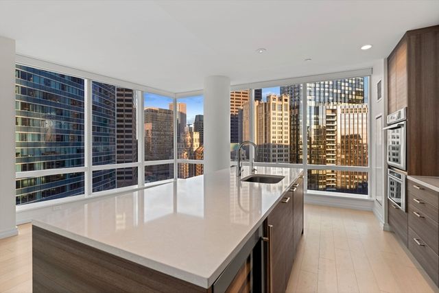$1,935,000 | 1 Franklin Street, Unit 2608, Boston, MA 02110