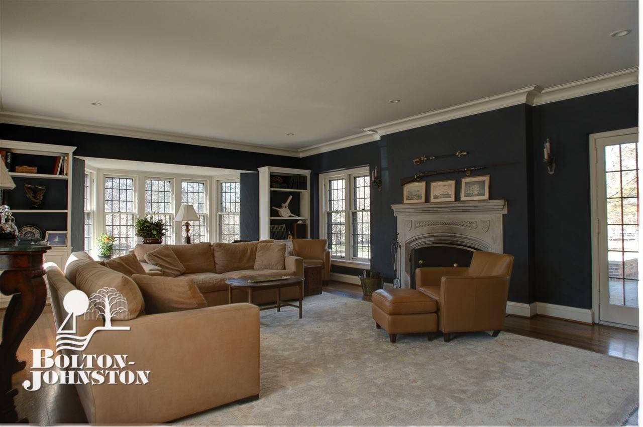 111 Cloverly Road Grosse Pointe Farms, MI 48236 - Photo 8 of 16