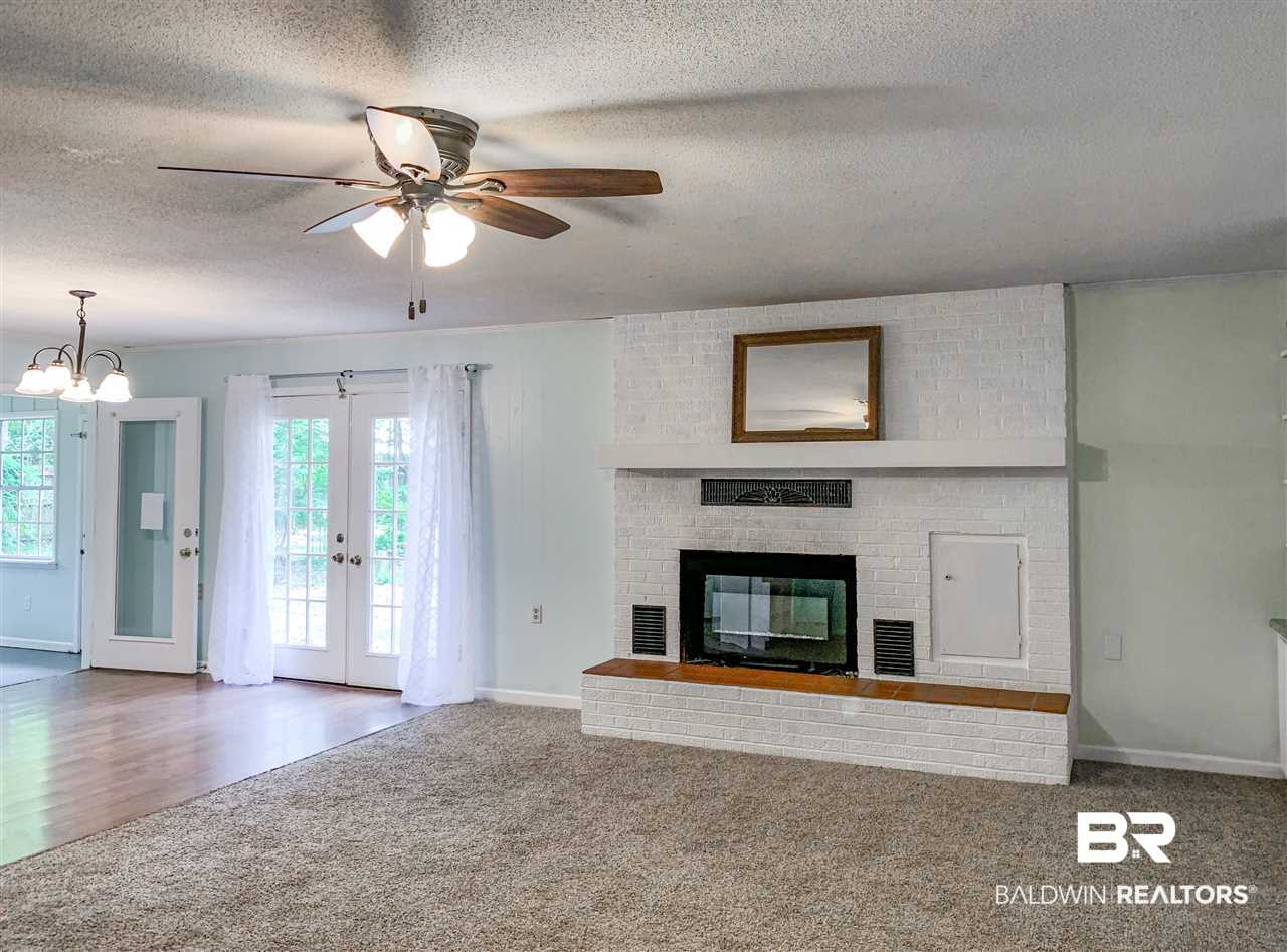 408 West Berry Avenue Foley, AL 36535 - Photo 2 of 35