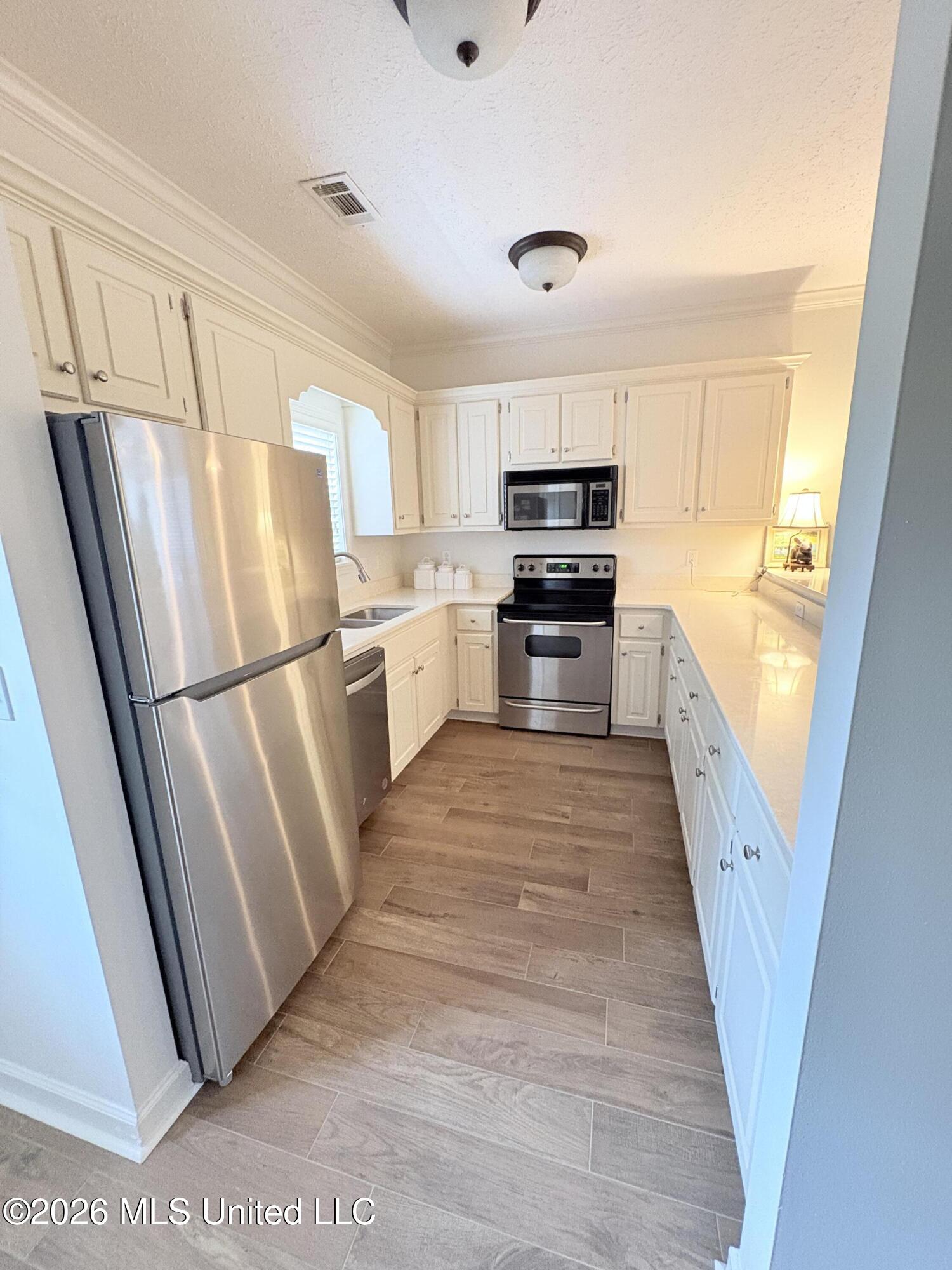 2150 Anderson Road, Unit 1704 Oxford, MS 38655 - Photo 10 of 20 IMG_2727