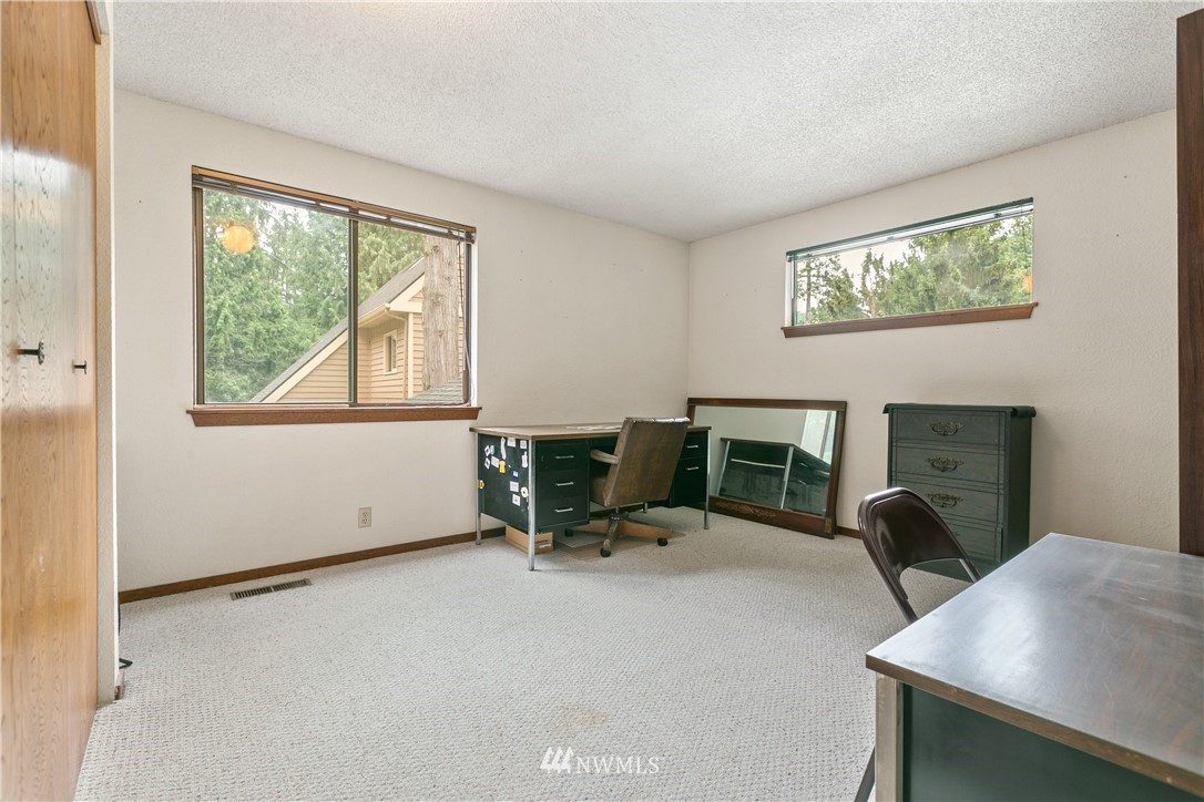 4121 Ridgewood Avenue Bellingham, WA 98229 - Photo 18 of 25 Gallery Image 18
