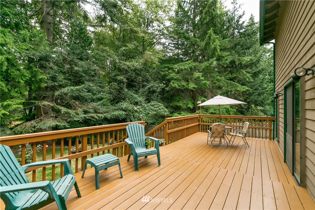 4121 Ridgewood Avenue Bellingham, WA 98229 - Photo 4 of 25 Gallery Image 4
