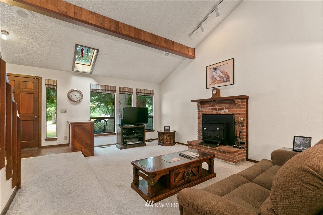4121 Ridgewood Avenue Bellingham, WA 98229 - Photo 7 of 25 Gallery Image 7