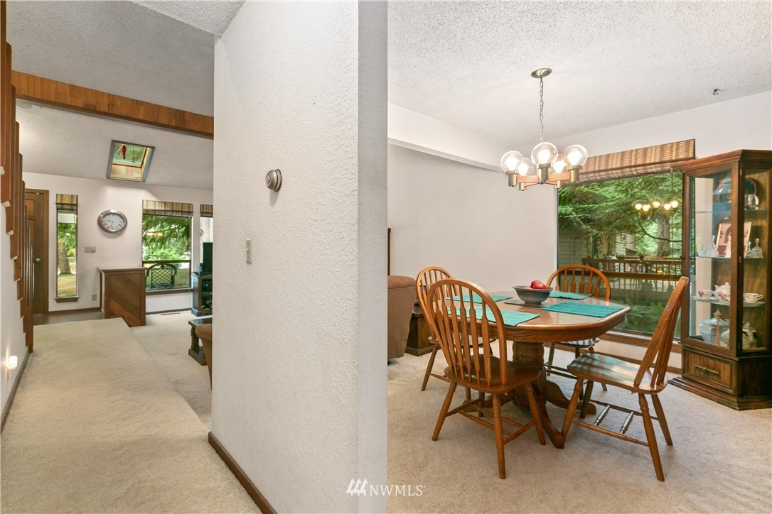 4121 Ridgewood Avenue Bellingham, WA 98229 - Photo 10 of 25 Gallery Image 10
