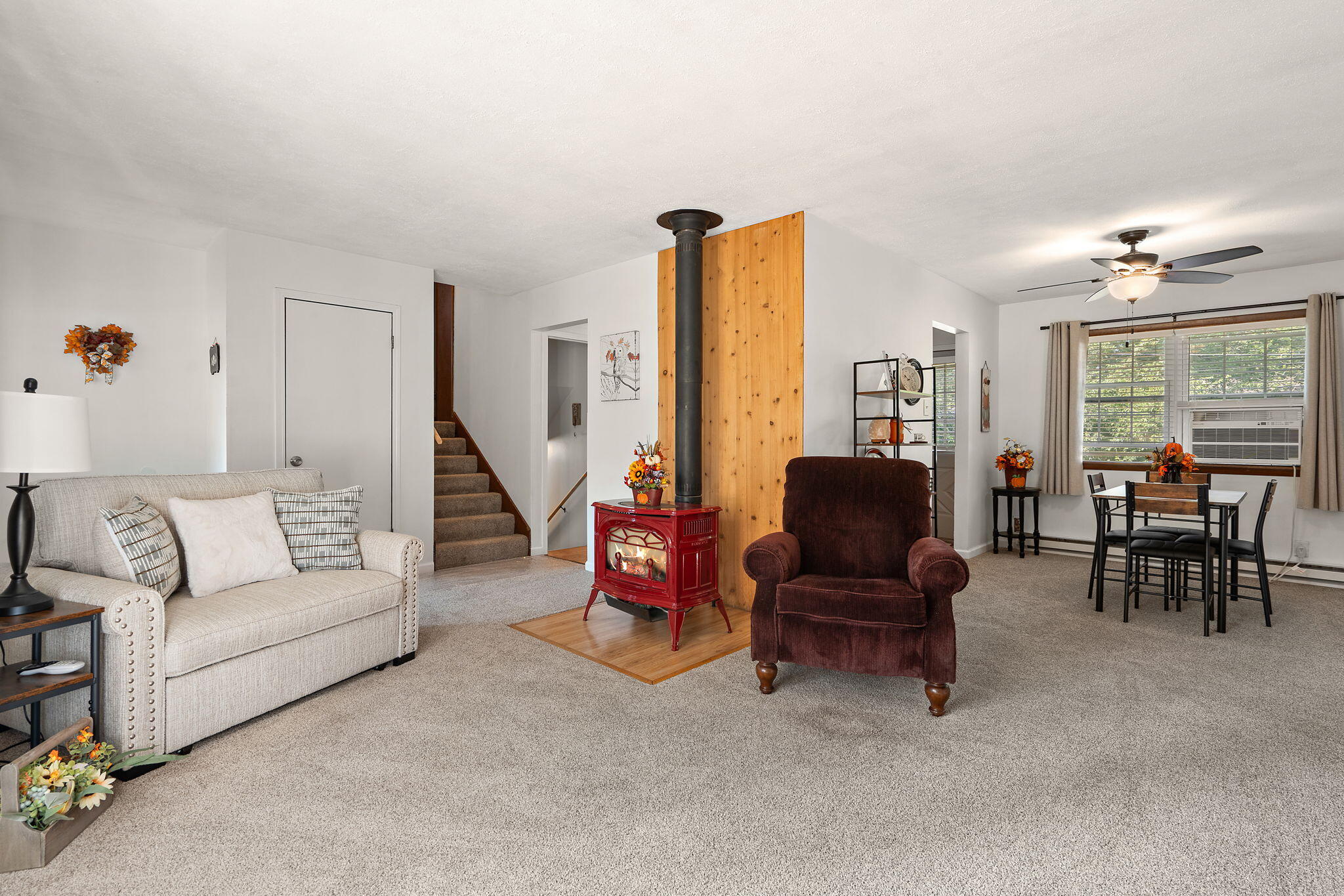 10446 North 500 East Demotte, IN 46310 - Photo 10 of 33 2048x1365