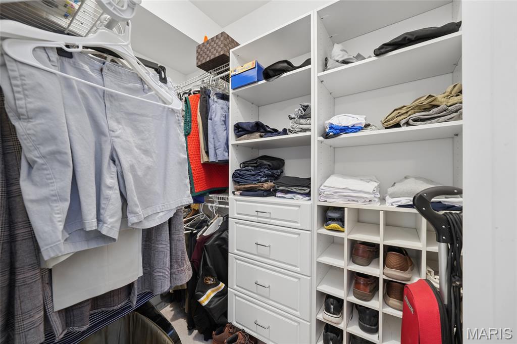 16349 Justus Post Road Chesterfield, MO 63017 - Photo 11 of 27