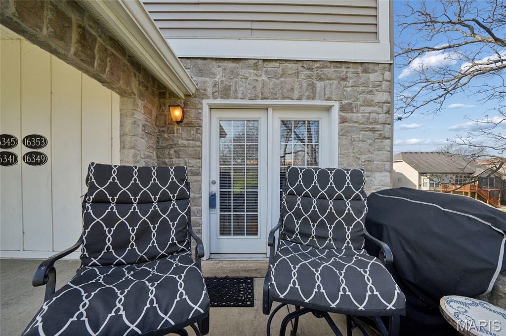 16349 Justus Post Road Chesterfield, MO 63017 - Photo 17 of 27