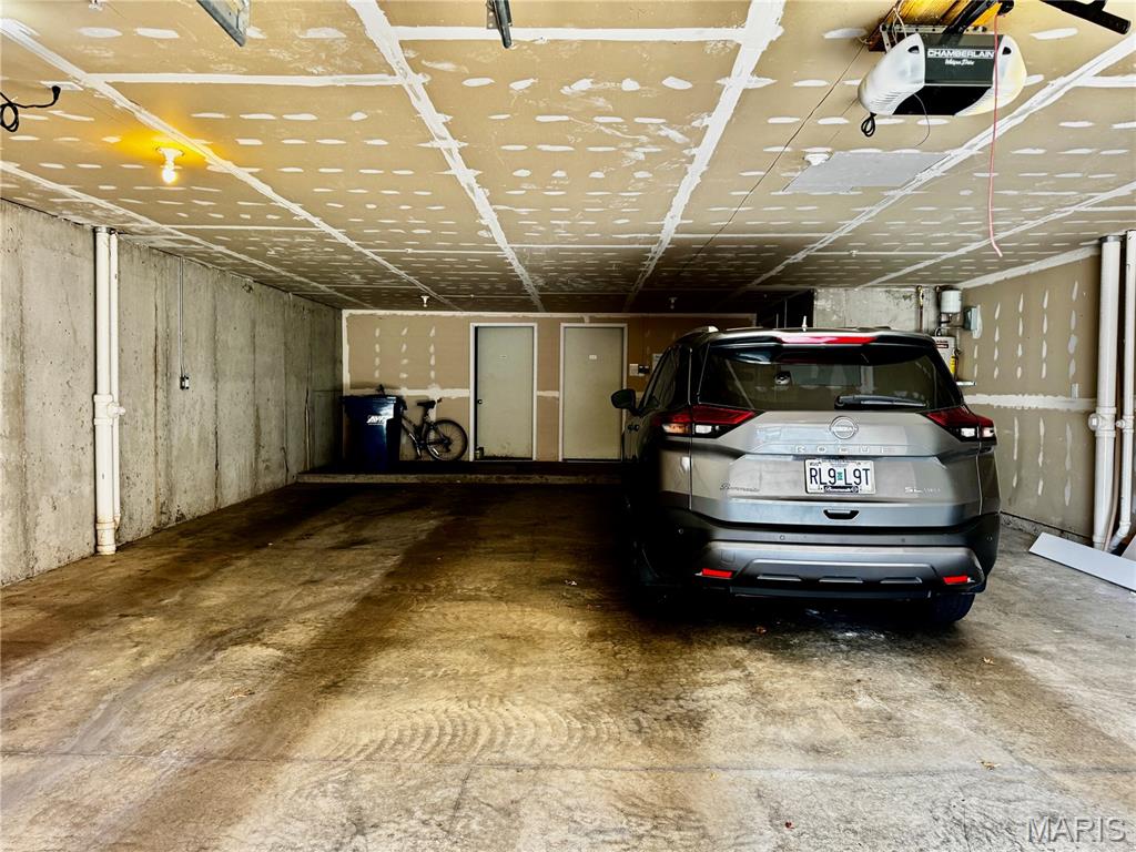 16349 Justus Post Road Chesterfield, MO 63017 - Photo 24 of 27