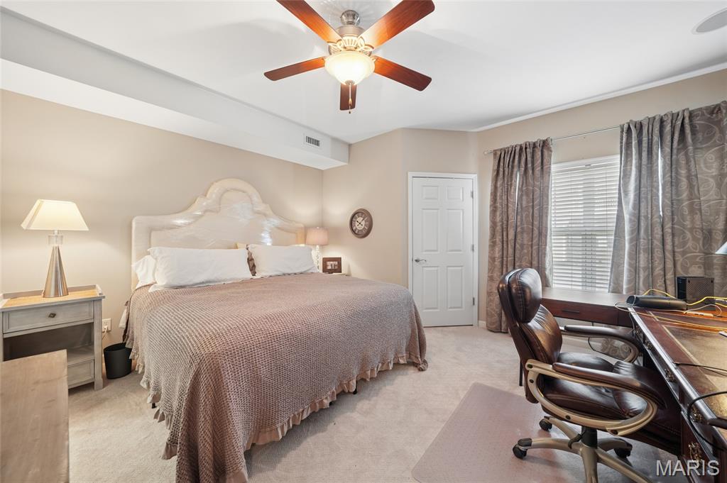 16349 Justus Post Road Chesterfield, MO 63017 - Photo 8 of 27