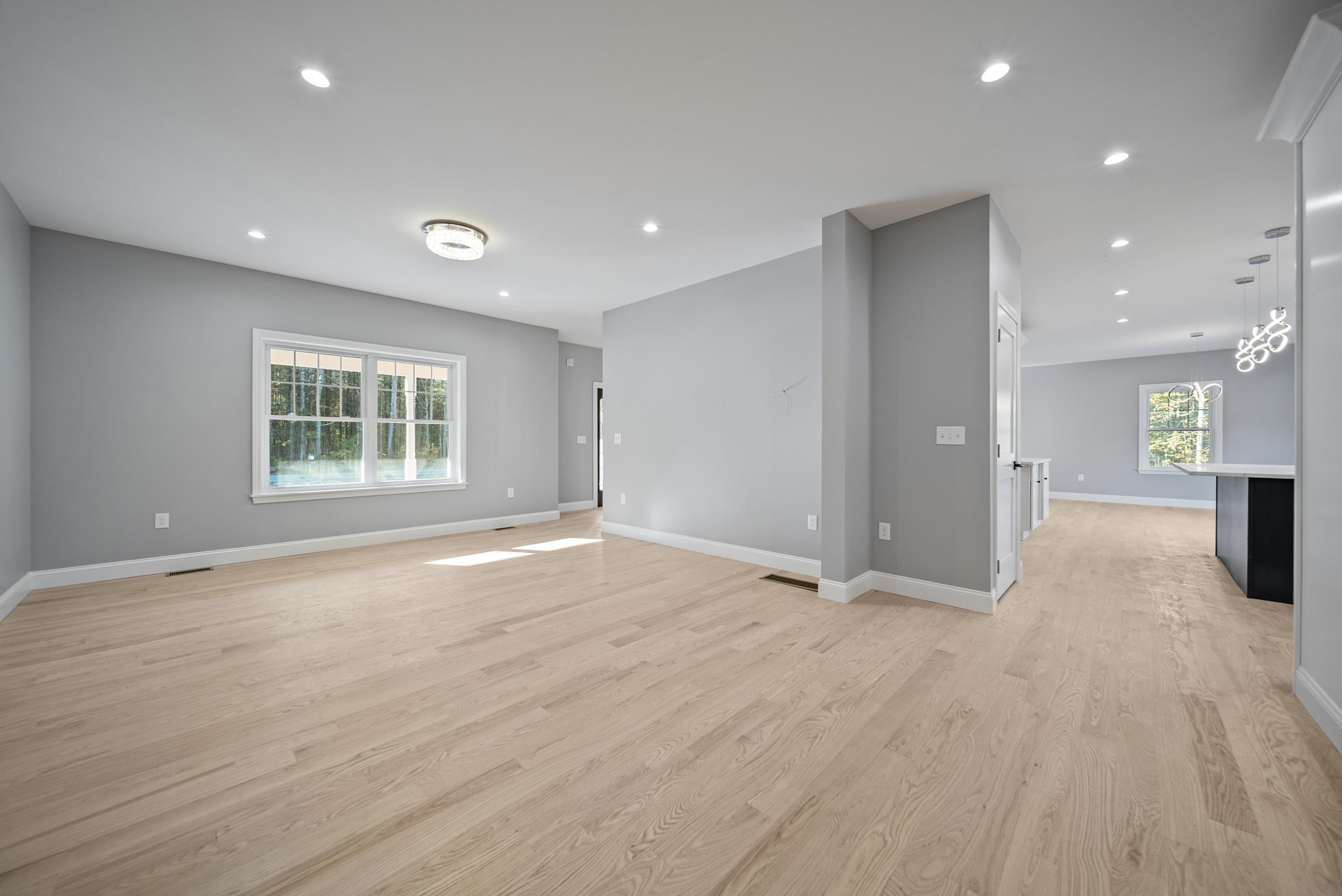 121 Hoit Road Concord, NH 03301 - Photo 19 of 59
